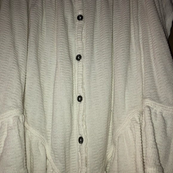 Free People White Off the Shoulder Top - Picture 3 of 5